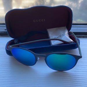 *NEW* GUCCI SUNGLASSES